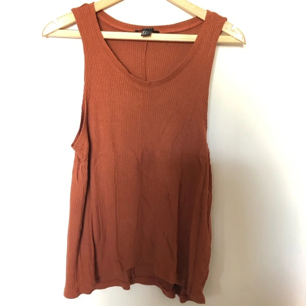 Forever 21 burnt orange copper rubbed tank top